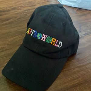 astroworld hat!